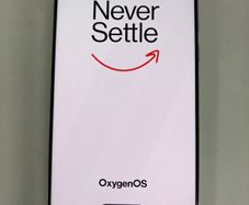 Oneplus 13 Global Model in Mint Condition.