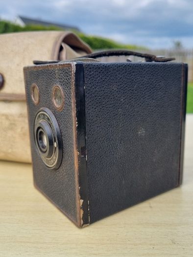 Kodak Brownie Junior box  camera
