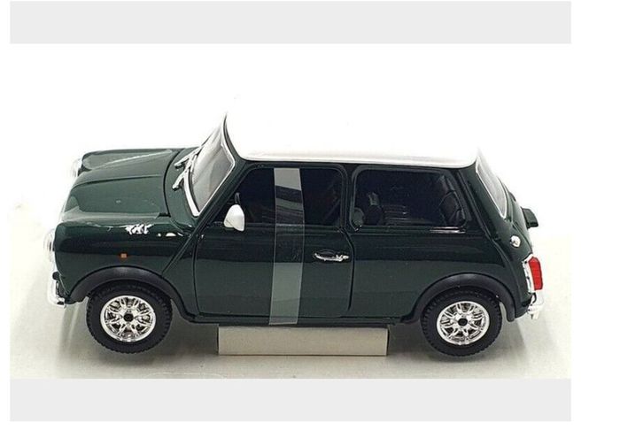 1:24 Scale Mini Cooper Green, Free Post