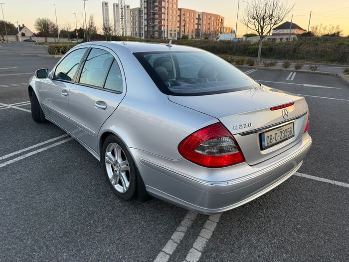 2008 Mercedes-Benz E-Class
