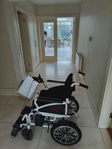 Electric Wheelchair