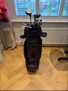 Golf clubs set