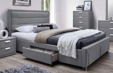 king bed Harry Corry