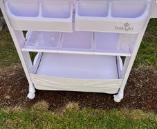 Baby changing table, with bath.