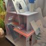 L.O.L doll house Image 4