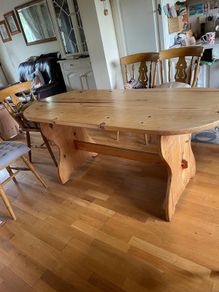 Solid Pine Farmhouse Dining Table Recently Sanded Great Condition