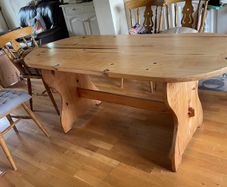 Solid Pine Farmhouse Dining Table Recently Sanded Great Condition