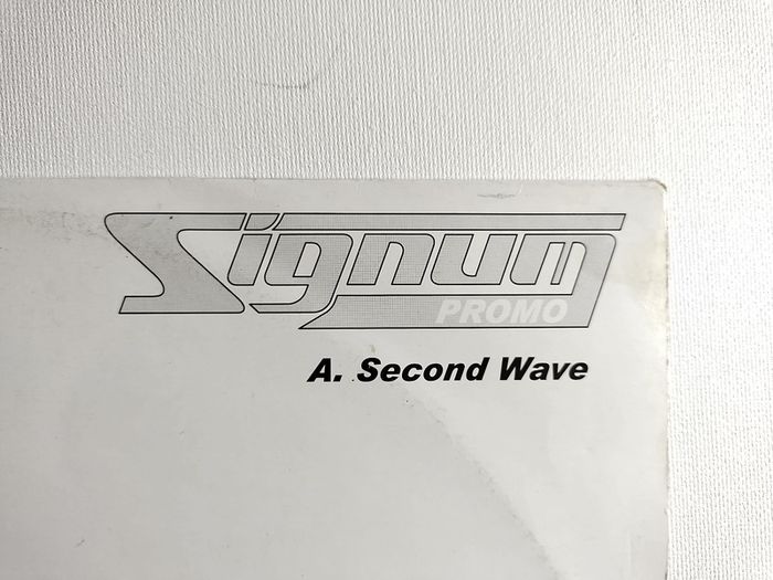 Signum - 2nd Wave - DJ White Label PROMO! - Absolutely BANGIN Signum Trance CLASSIC!