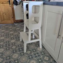 Toddler kitchen helper