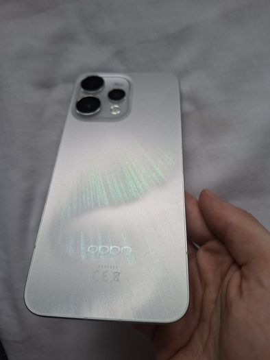 OPPO Reno 15 5G 512GB  Like New  2 Free Cases