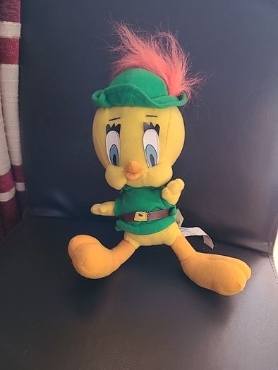 Vintage Looney Tunes Tweety Bird Robin Hood Plush Toy