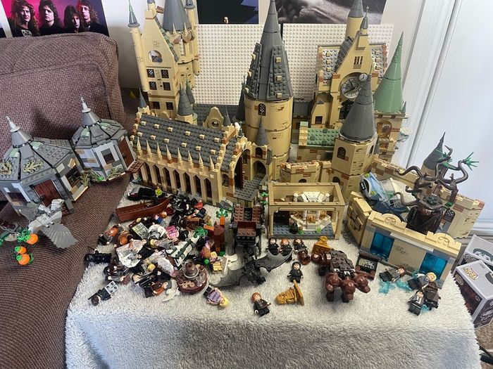 Huge Lego harry potter collection + light kit on Great hall set