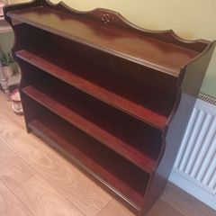 Rossmore Bookshelf