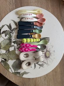 feeding spoons and forks