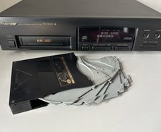 Pioneer PD-M406 6 disc CD player
