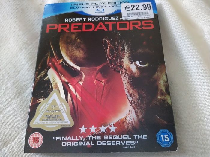 Predators Triple Play Blu-ray and Dvd
