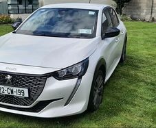2022 Peugeot e-208 Allure (Electric)