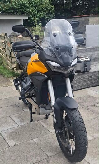 Moto Guzzi Stelvio