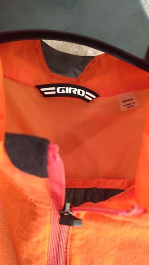 Giro Gilet size small Orange lightweight wind resistant cycling vest On3n3ss
