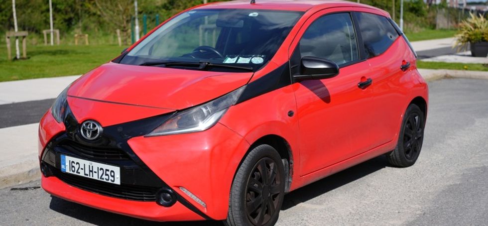 2016 Toyota Aygo x-play 1.0L
