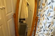 Standing mirror