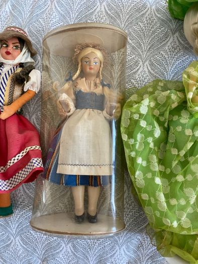 Job lot of vintage dolls
