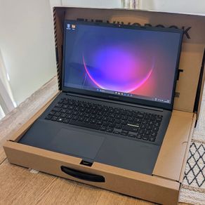 Asus Vivobook Pro OLED RTX 3050 Ryzen 7 Laptop