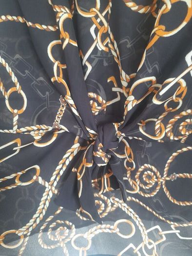ladies print tie front blouse