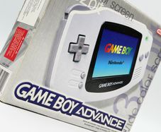 Nintendo Game Boy Advance in White - Boxed and Beautiful
