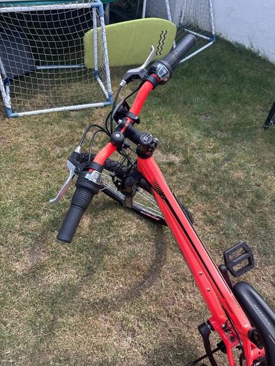 Girls bike 24