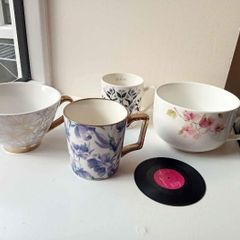 Mugs & Vinyl Coaster