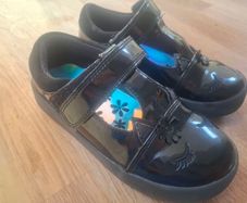 girls school shoes size 10
