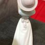 Noa Lliadro lady figure Image 3