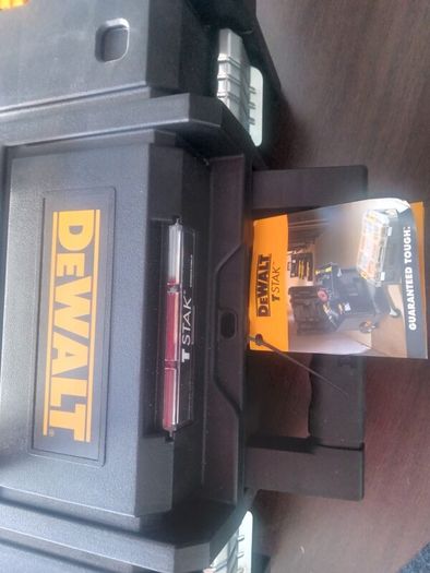Dewalt