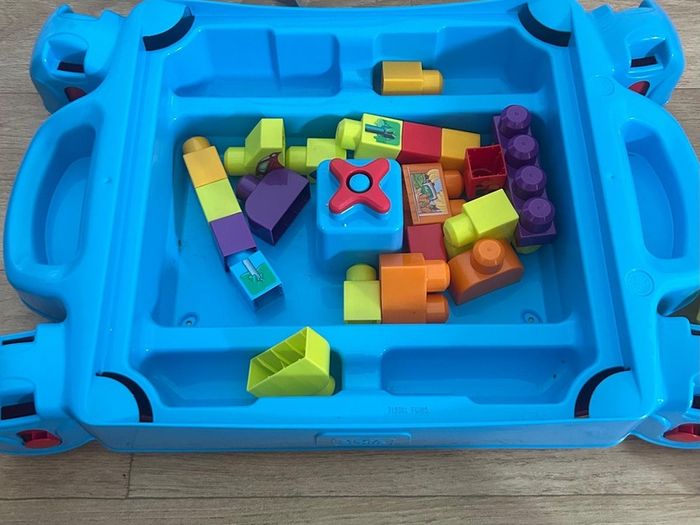 Mega Blocks