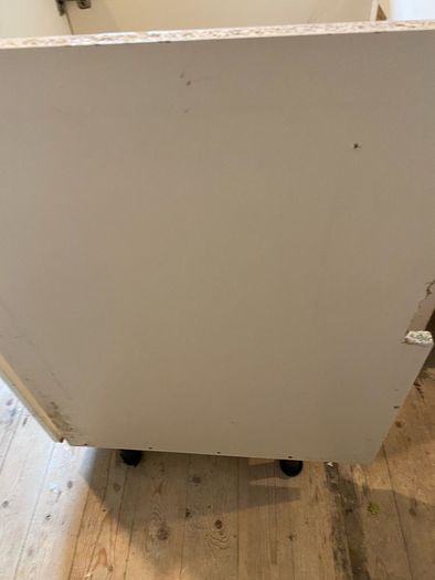 Kitchen units