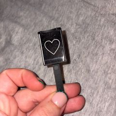 Heart magnet for cat eye polish