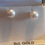 ladies 9ct gold earrings Image 2