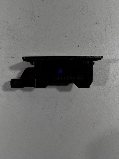 Genuine Bmw E46 E90 E91 E92 E39 E60 E61 E71 Registration Plate Light 7165646 A3l2b918g
