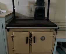 Rayburn Range Cooker with back boiler - converted to kerosene