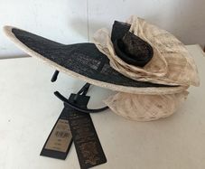 Black and Cream? Headpiece