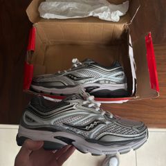 Saucony
