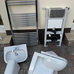 Cloakroom Suite