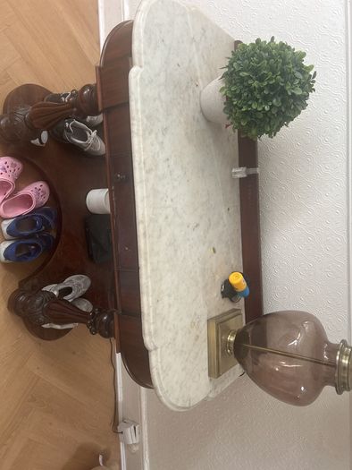 Hall table