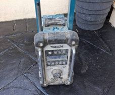 Makita radio