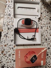 FitBit Versa 4