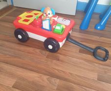 Fisher Price Pull & Play Wagon