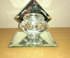 ELEGANCE Tealight Candle Holder