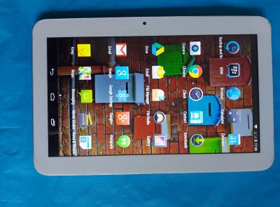 Mobicel 10.1 inch Tablet Model No, ECHO, in excellent condition