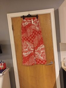 River Island   Skirt. S.10.   B.N.W.T.
